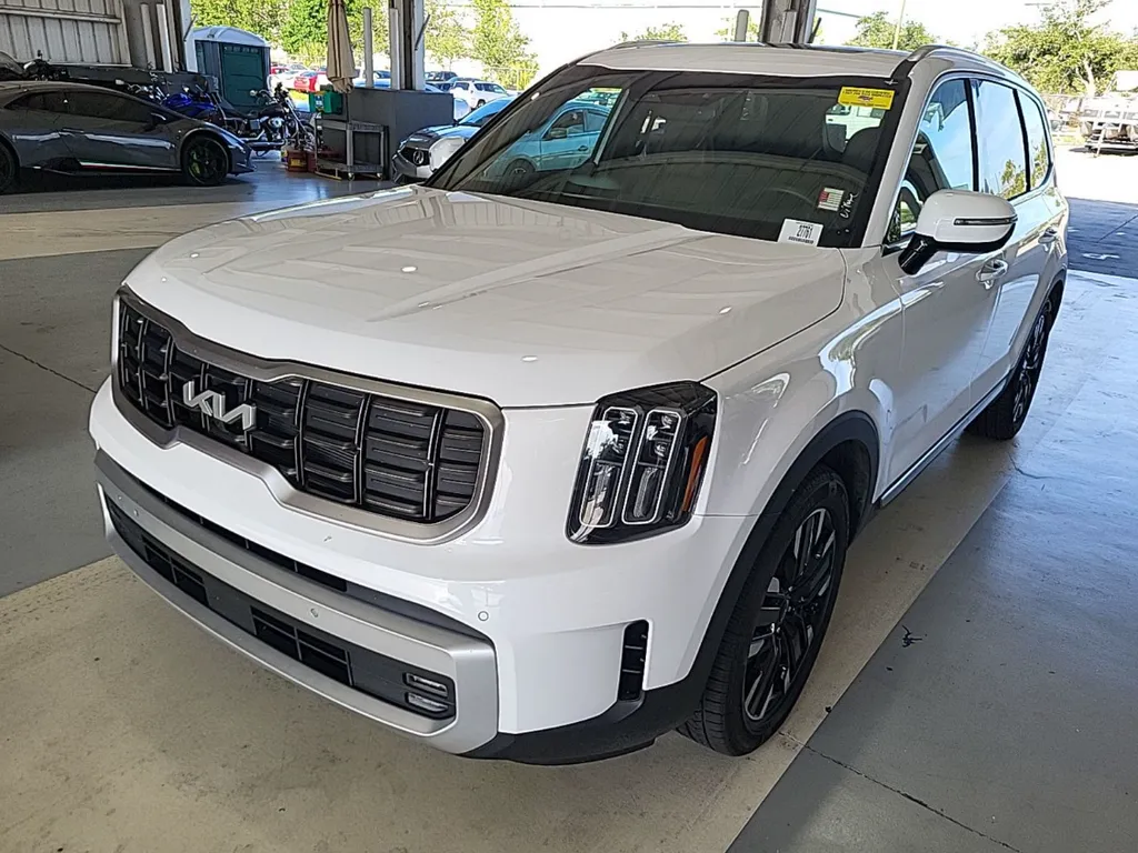White 2024 Kia Telluride SX for sale in Summerville, SC