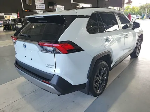More photos of 2024 Toyota RAV4 Hybrid Limited at Automaxx of the Carolinas, SC