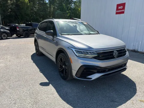 Silver 2023 Volkswagen Tiguan 2.0T SE R-Line Black for sale in Summerville, SC