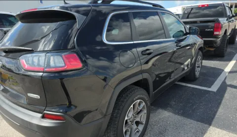 More photos of 2022 Jeep Cherokee Latitude Lux at Automaxx of the Carolinas, SC