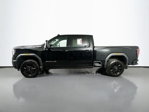 More photos of 2025 GMC Sierra 2500HD AT4 at Automaxx of the Carolinas, SC
