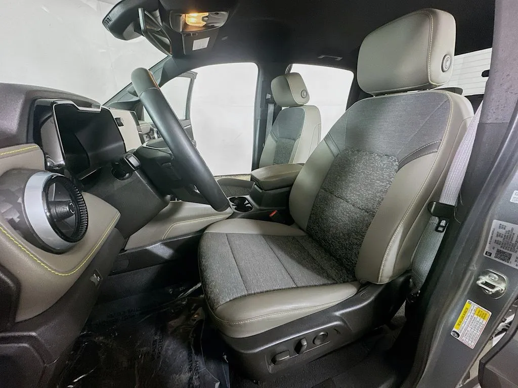 2024 Chevrolet Colorado ZR2 - Photo 15
