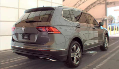 More photos of 2021 Volkswagen Tiguan 2.0T SEL at Automaxx of the Carolinas, SC