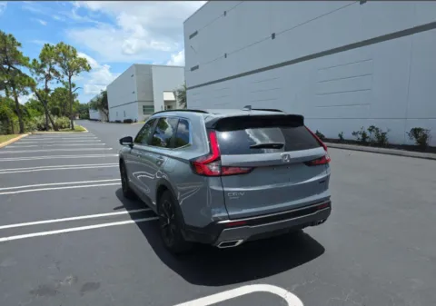 Another view of 2025 Honda CR-V Hybrid Sport-L for sale in Summerville, SC at Automaxx of the Carolinas
