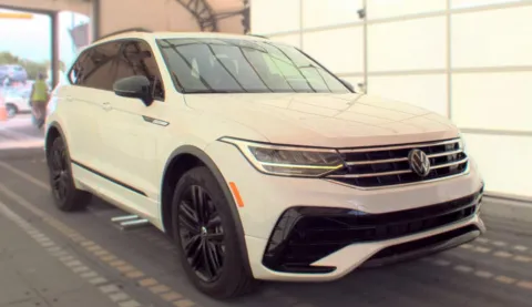 More photos of 2022 Volkswagen Tiguan 2.0T SE R-Line Black at Automaxx of the Carolinas, SC