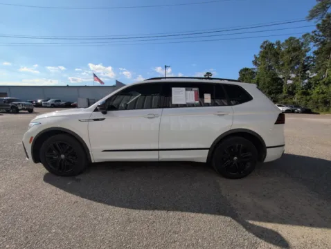 More photos of 2022 Volkswagen Tiguan 2.0T SE R-Line Black at Automaxx of the Carolinas, SC