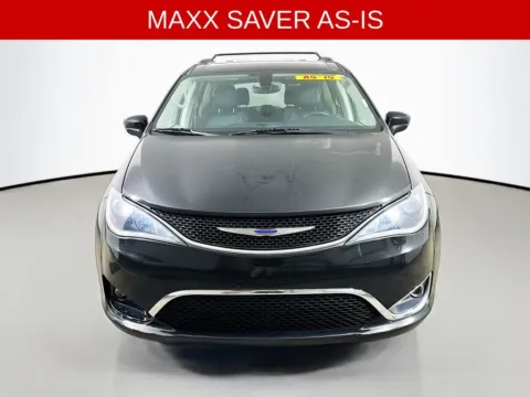 Photos of 2018 Chrysler Pacifica Touring L for sale in Summerville, SC at Automaxx of the Carolinas