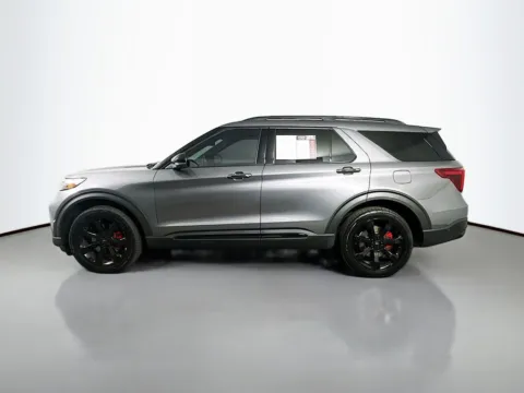More photos of 2021 Ford Explorer ST at Automaxx of the Carolinas, SC