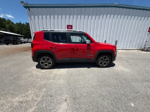 More photos of 2016 Jeep Renegade Limited at Automaxx of the Carolinas, SC