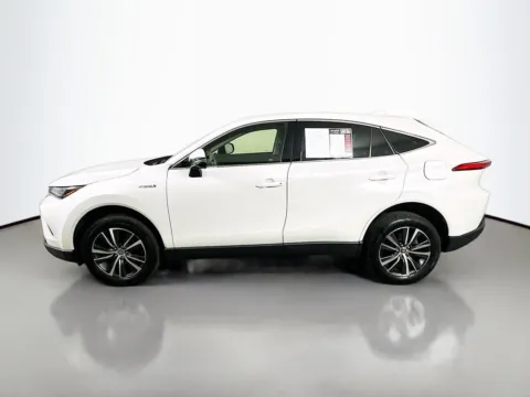 More photos of 2021 Toyota Venza LE at Automaxx of the Carolinas, SC