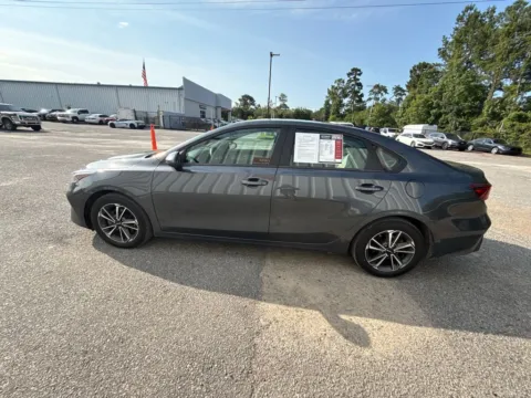 More photos of 2022 Kia Forte LXS at Automaxx of the Carolinas, SC