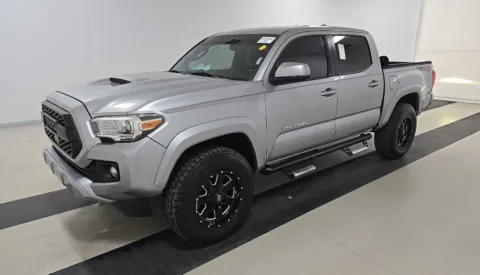 Silver 2017 Toyota Tacoma TRD Sport for sale in Summerville, SC
