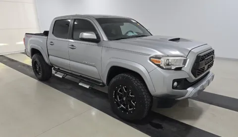 More photos of 2017 Toyota Tacoma TRD Sport at Automaxx of the Carolinas, SC