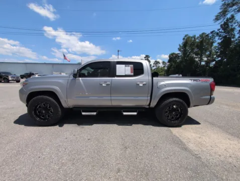 More photos of 2017 Toyota Tacoma TRD Sport at Automaxx of the Carolinas, SC