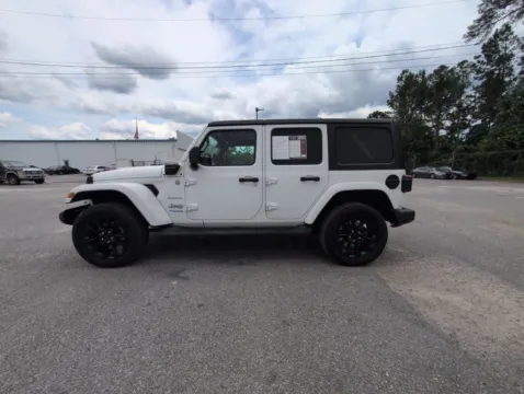 More photos of 2022 Jeep Wrangler Unlimited Sahara 4xe at Automaxx of the Carolinas, SC