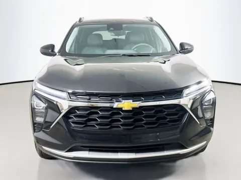 Photos of 2025 Chevrolet Trax LT for sale in Summerville, SC at Automaxx of the Carolinas