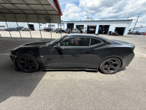 More photos of 2018 Chevrolet Camaro SS at Automaxx of the Carolinas, SC