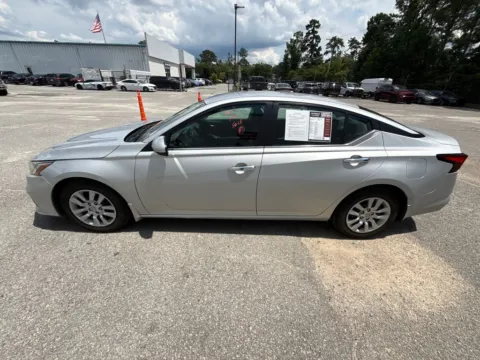 More photos of 2021 Nissan Altima 2.5 S at Automaxx of the Carolinas, SC
