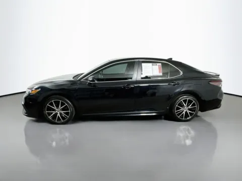 More photos of 2023 Toyota Camry SE at Automaxx of the Carolinas, SC