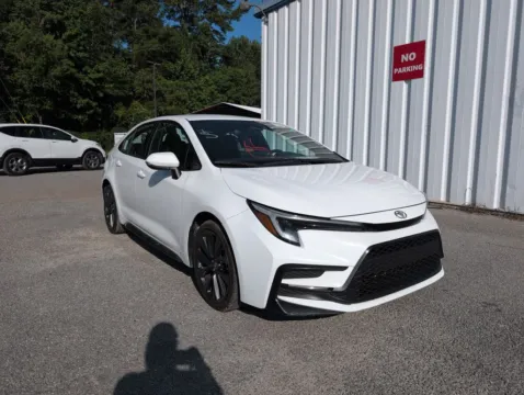 White 2023 Toyota Corolla SE for sale in Summerville, SC