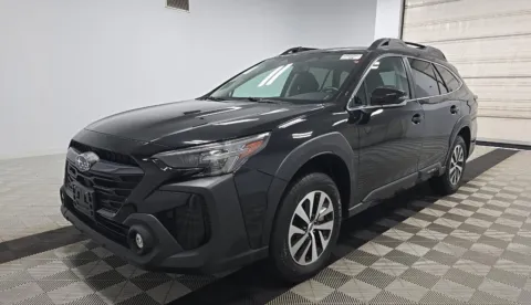 Black 2023 Subaru Outback Premium for sale in Summerville, SC