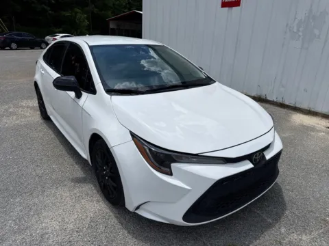 White 2022 Toyota Corolla LE for sale in Summerville, SC