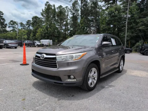 More photos of 2015 Toyota Highlander Limited at Automaxx of the Carolinas, SC