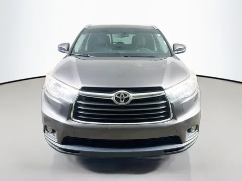 Photos of 2015 Toyota Highlander Limited for sale in Summerville, SC at Automaxx of the Carolinas