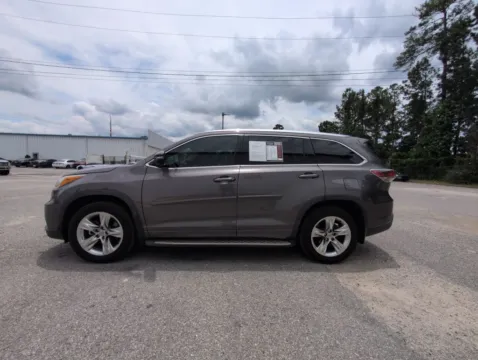 More photos of 2015 Toyota Highlander Limited at Automaxx of the Carolinas, SC