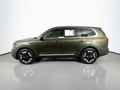 More photos of 2024 Kia Telluride S at Automaxx of the Carolinas, SC