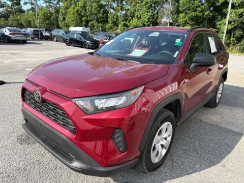 More photos of 2021 Toyota RAV4 LE at Automaxx of the Carolinas, SC
