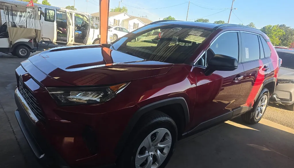 Unknown 2021 Toyota RAV4 LE for sale in Summerville, SC