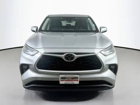 Photos of 2023 Toyota Highlander LE for sale in Summerville, SC at Automaxx of the Carolinas