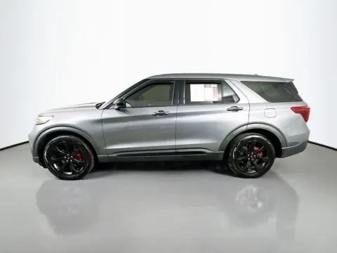 More photos of 2022 Ford Explorer ST at Automaxx of the Carolinas, SC