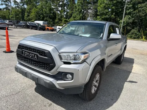 More photos of 2016 Toyota Tacoma SR5 at Automaxx of the Carolinas, SC