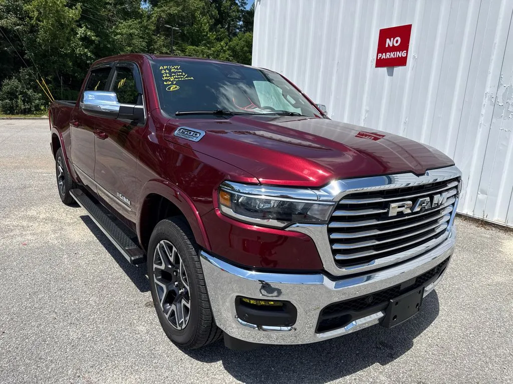 2026 RAM 1500 Laramie 4x4 Crew Cab 5'7's photo