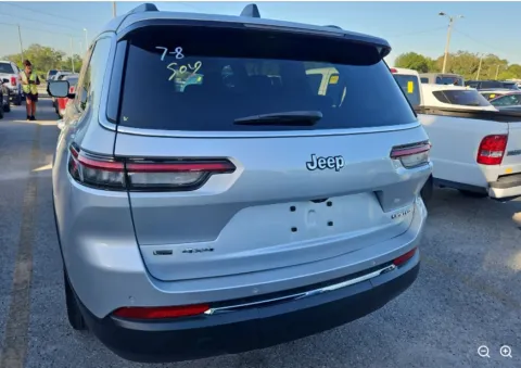 More photos of 2021 Jeep Grand Cherokee L Limited at Automaxx of the Carolinas, SC