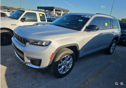 Silver 2021 Jeep Grand Cherokee L Limited for sale in Summerville, SC