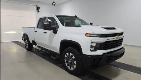 More photos of 2024 Chevrolet Silverado 2500HD Custom at Automaxx of the Carolinas, SC