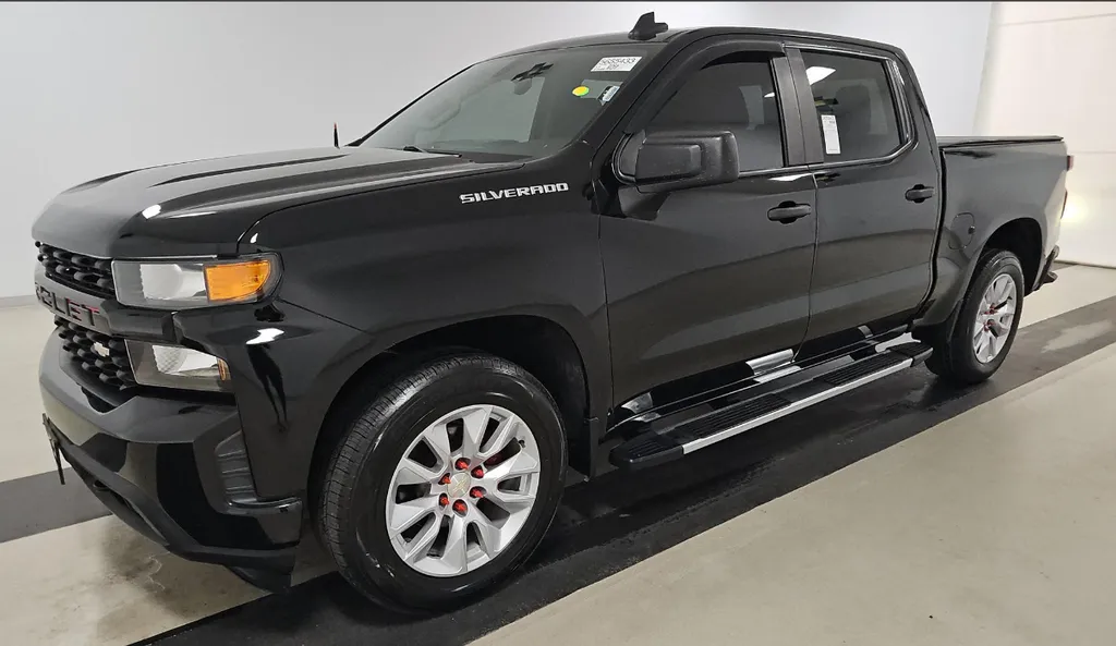 Black 2019 Chevrolet Silverado 1500 Custom for sale in Summerville, SC
