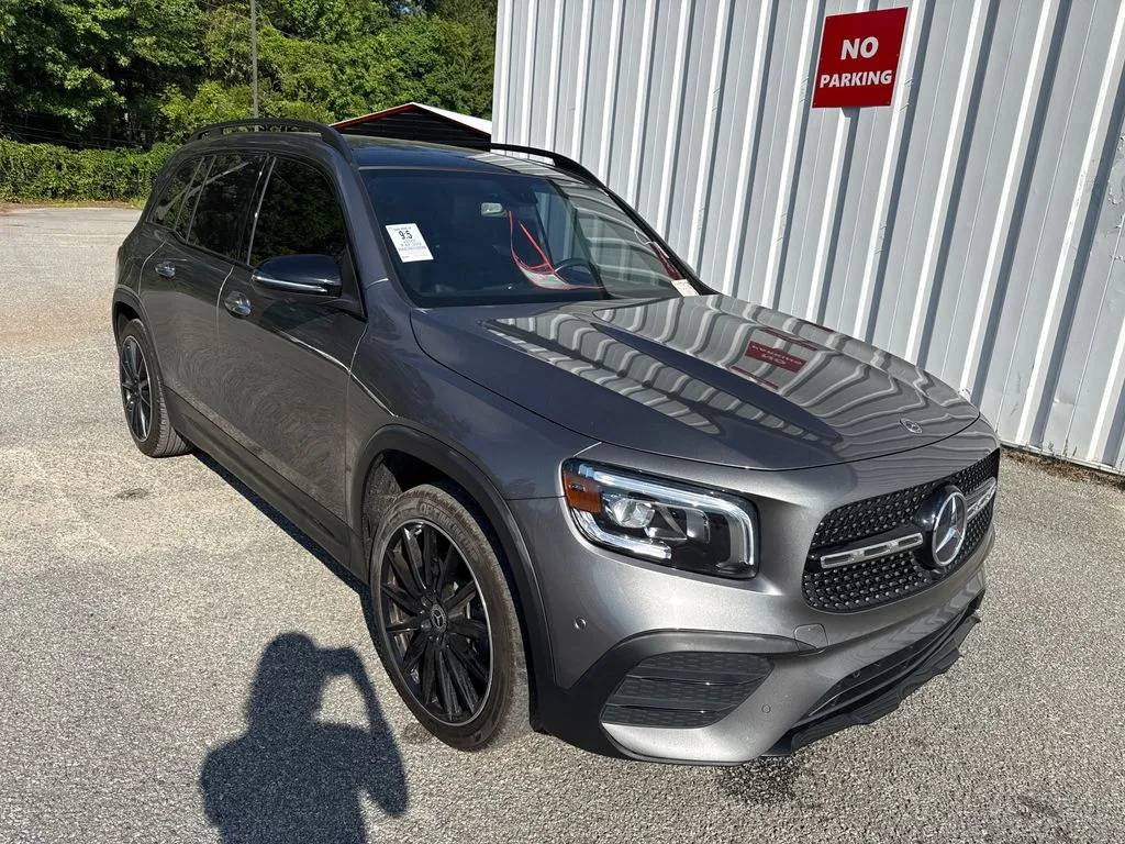 Gray 2023 Mercedes-Benz GLB 250 for sale in Summerville, SC