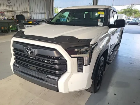 White 2023 Toyota Tundra SR5 for sale in Summerville, SC