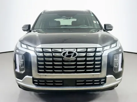 Photos of 2023 Hyundai Palisade Calligraphy for sale in Summerville, SC at Automaxx of the Carolinas