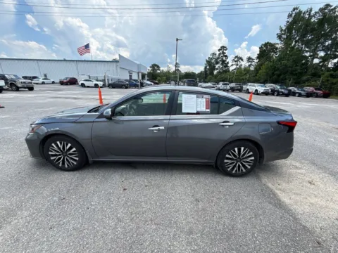 More photos of 2024 Nissan Altima 2.5 SV at Automaxx of the Carolinas, SC