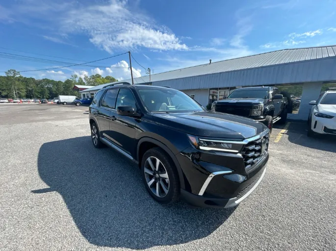 Black 2025 Honda Pilot Touring for sale in Summerville, SC