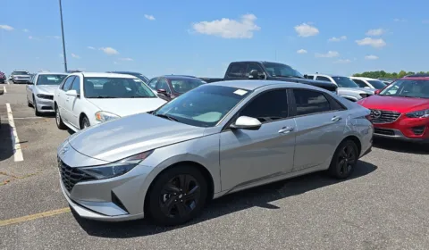 Silver 2022 Hyundai Elantra SEL for sale in Summerville, SC