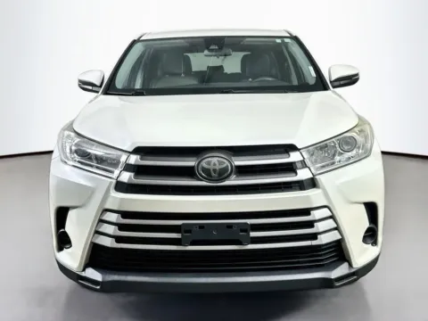 Photos of 2018 Toyota Highlander LE for sale in Summerville, SC at Automaxx of the Carolinas