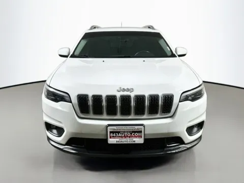 Photos of 2019 Jeep Cherokee Latitude Plus for sale in Summerville, SC at Automaxx of the Carolinas