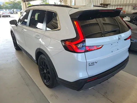 Another view of 2025 Honda CR-V Hybrid Sport-L for sale in Summerville, SC at Automaxx of the Carolinas