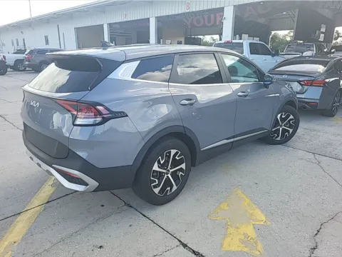 More photos of 2024 Kia Sportage EX at Automaxx of the Carolinas, SC